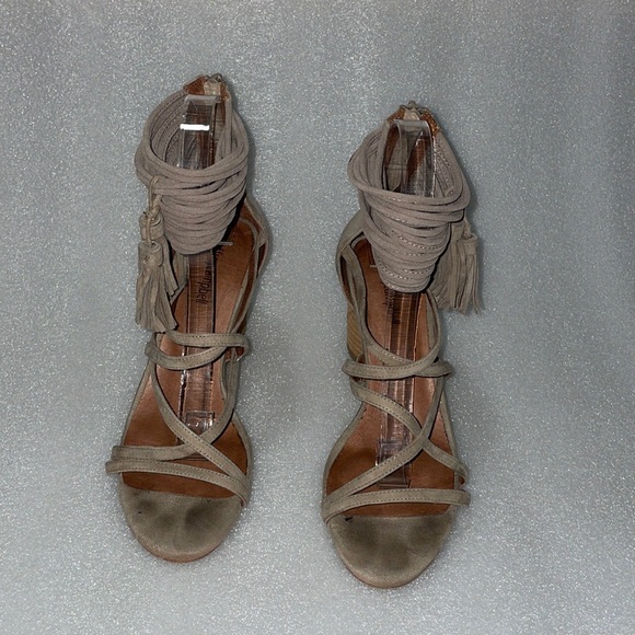 Jeffrey Campbell Despina Suede Sandals - Picture 4 of 14